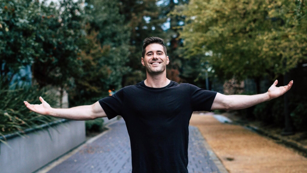 Aaron Abke Bio, Age, Wife, Net Worth, Height, Family