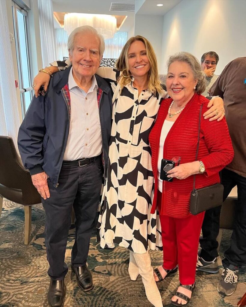 Alina Villasante Parents