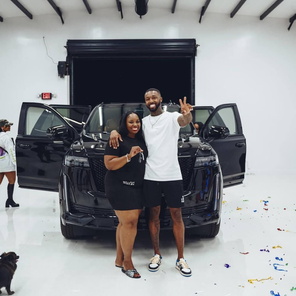 Cue Banks with his sister Tashie Black