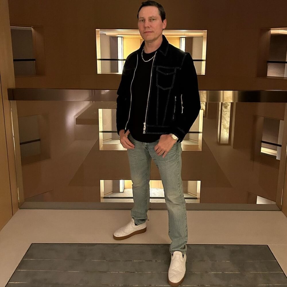 DJ Tiësto Age, Net Worth, Wife, Height, Songs, Child, Bio