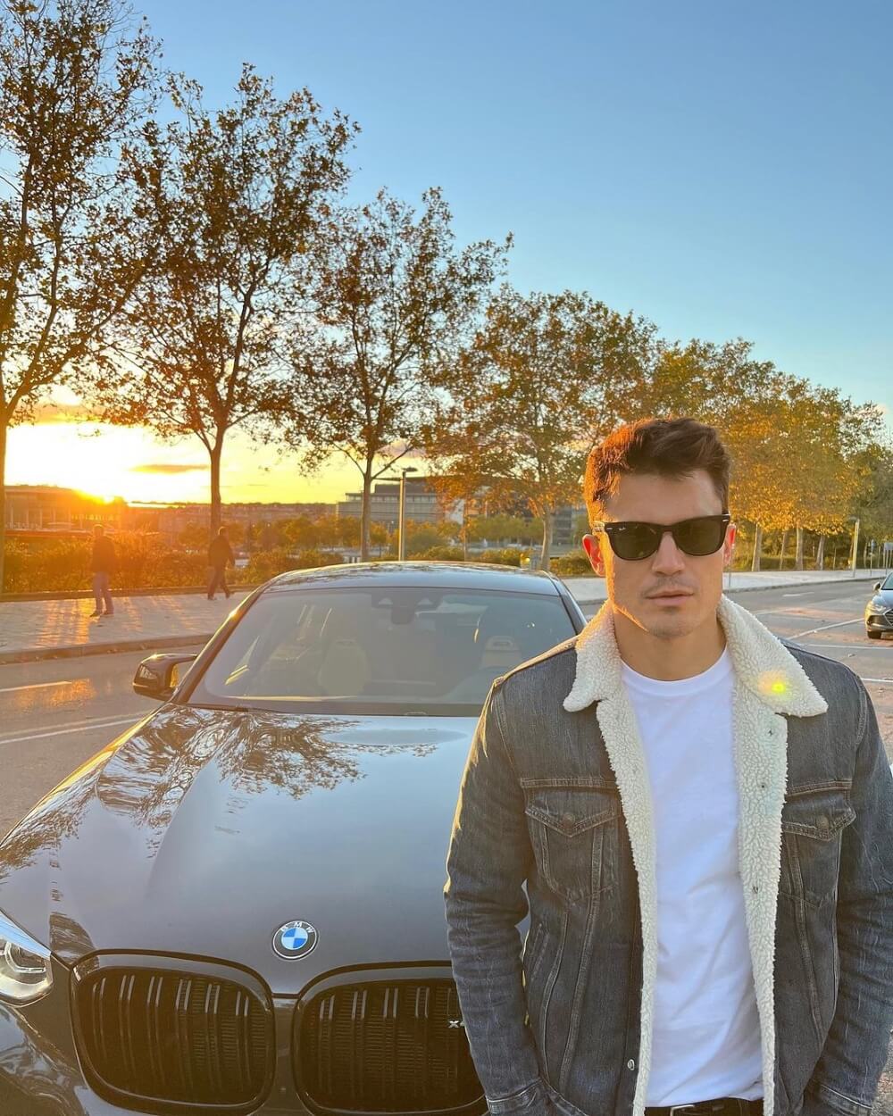 Alex Gonzalez Net Worth, Age, Height, Wife, Career