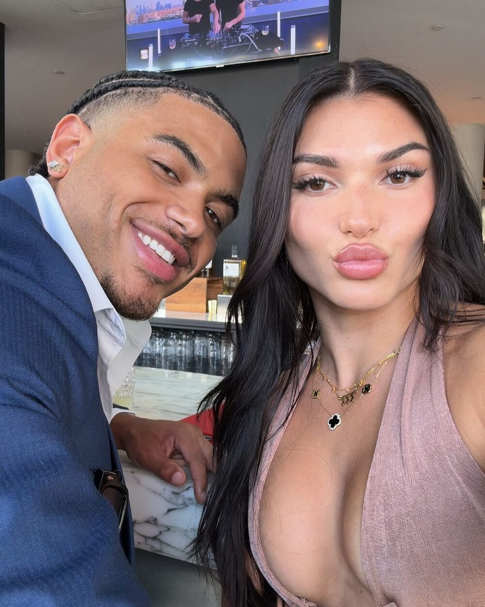 Bryton Constantin Age, Height, Girlfriend, Parents, Net Worth