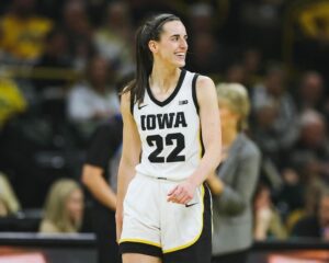 Caitlin Clark Height, Age, Weight, Net Worth, Husband, Bio