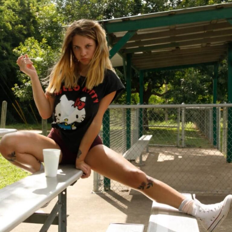 Gabbie Carter Bio, Age, Height, Net Worth, Husband