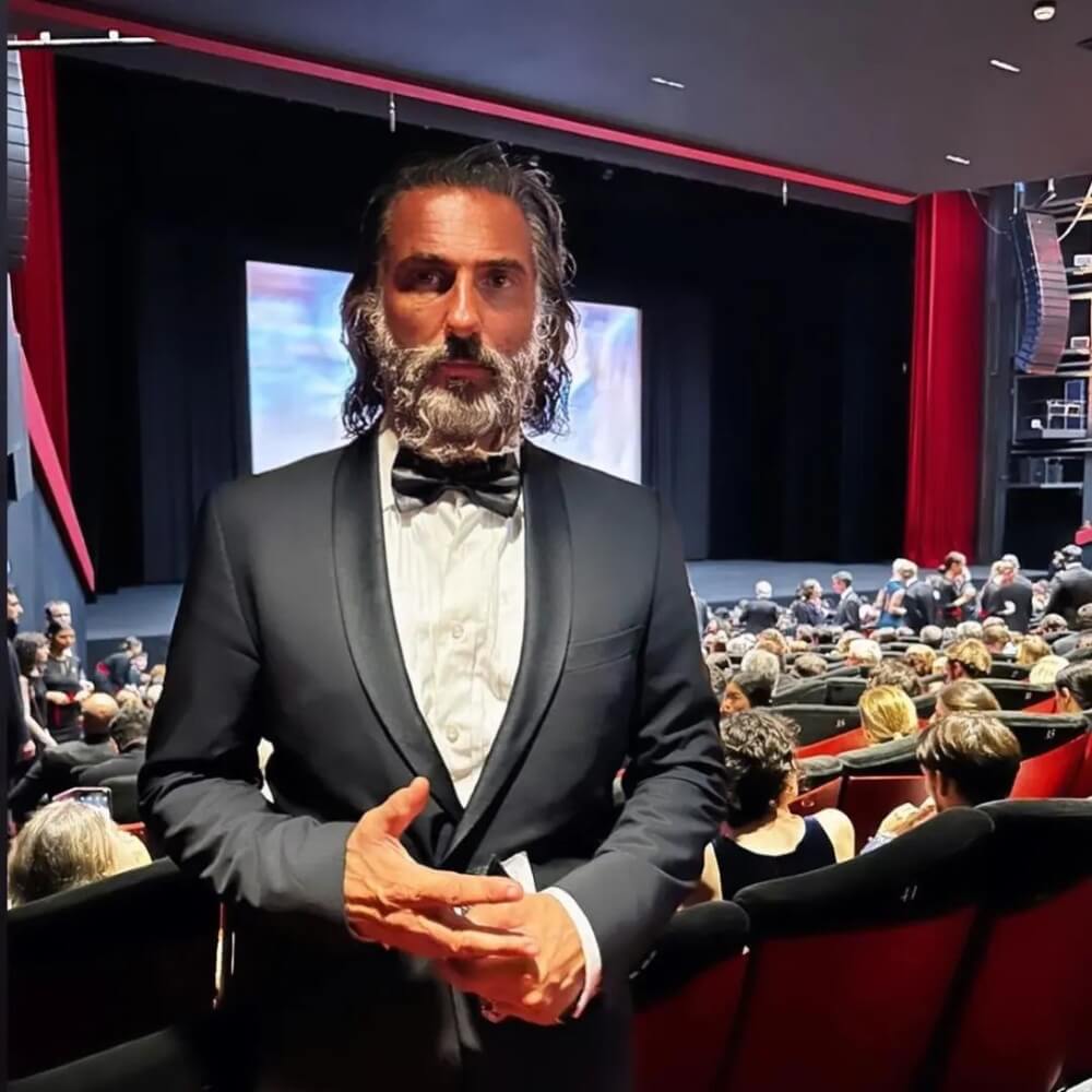 Ilan Tobianah Zeus Image