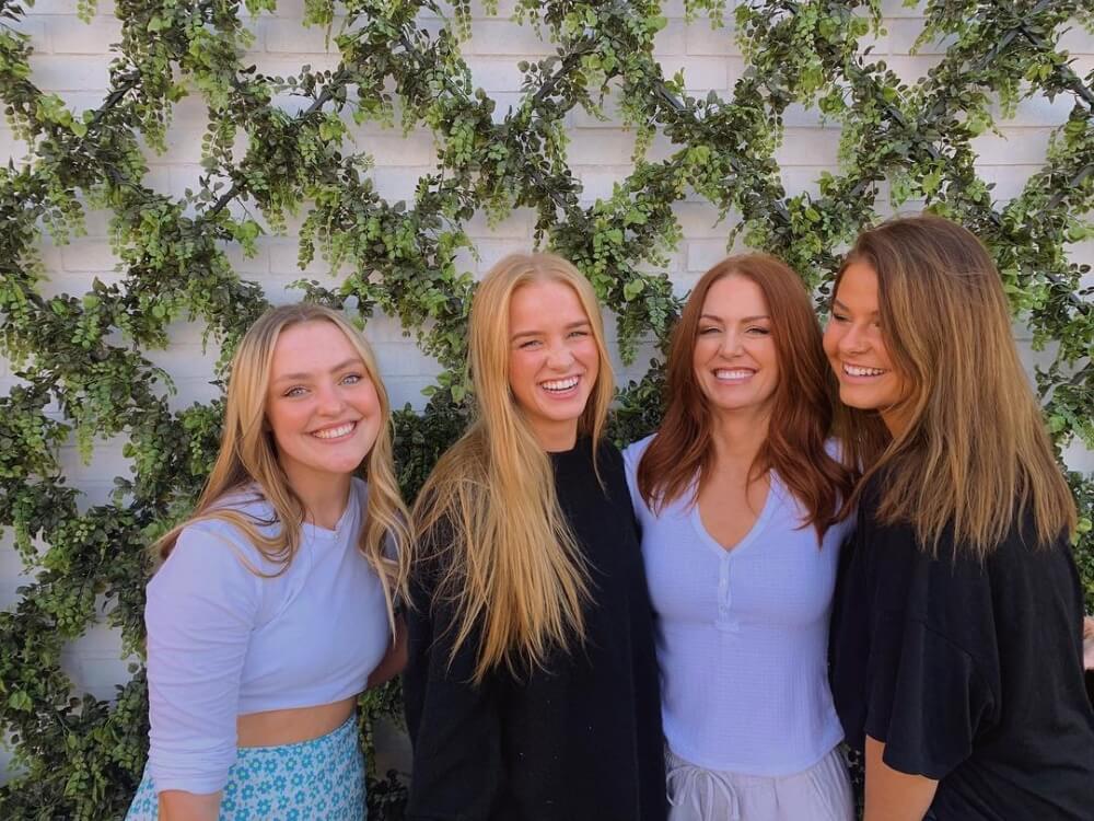 Julie Hatch with her mother and sisters