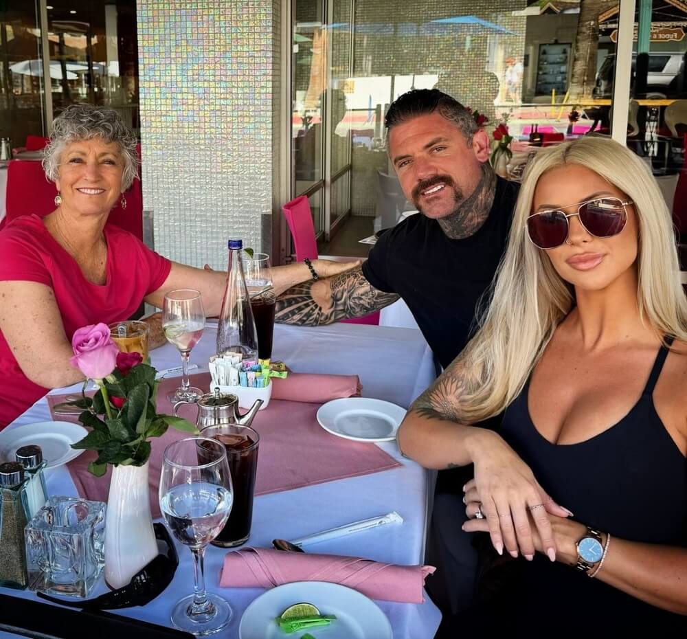 Taylor Cavanaugh Navy Seal Bio, Age, Wife, Net Worth, Kids