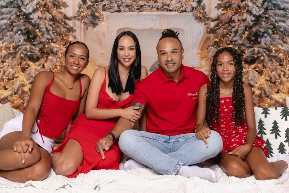 Deja Clark with her parents and sister