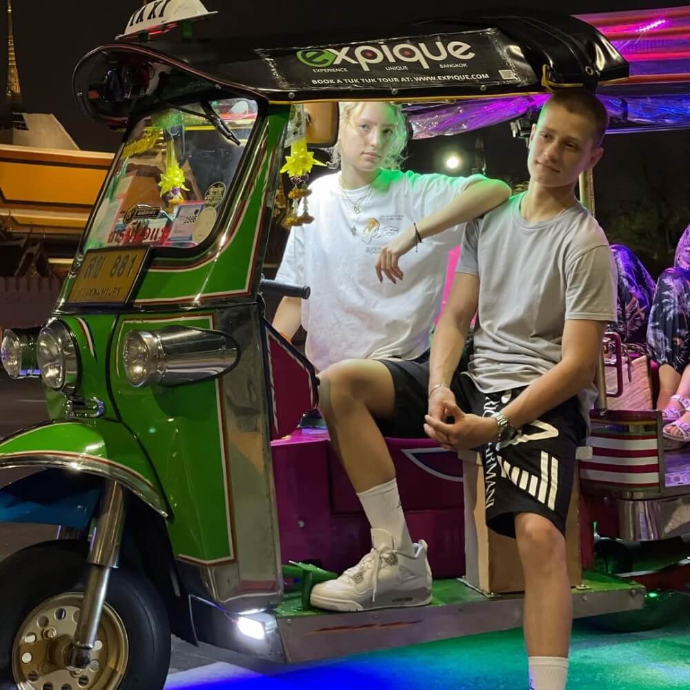 Karina Kurzawa and her brother pic