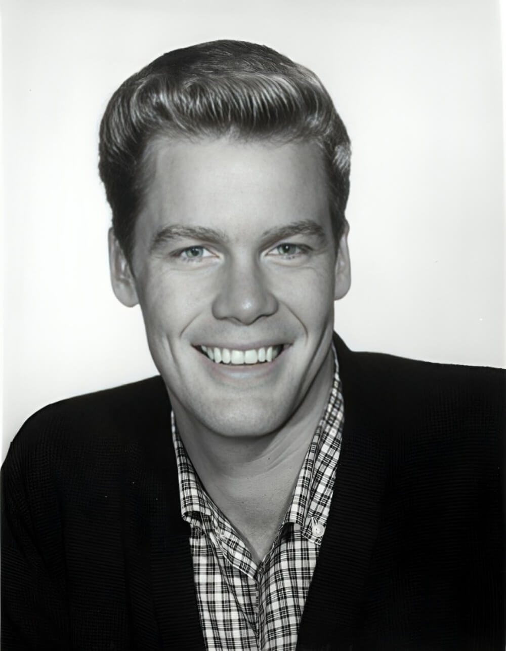 Doug McClure Wives, Children, Net Worth, Age, Height, Death, Bio