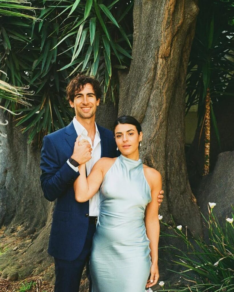 Sara García Husband Chris Crawford