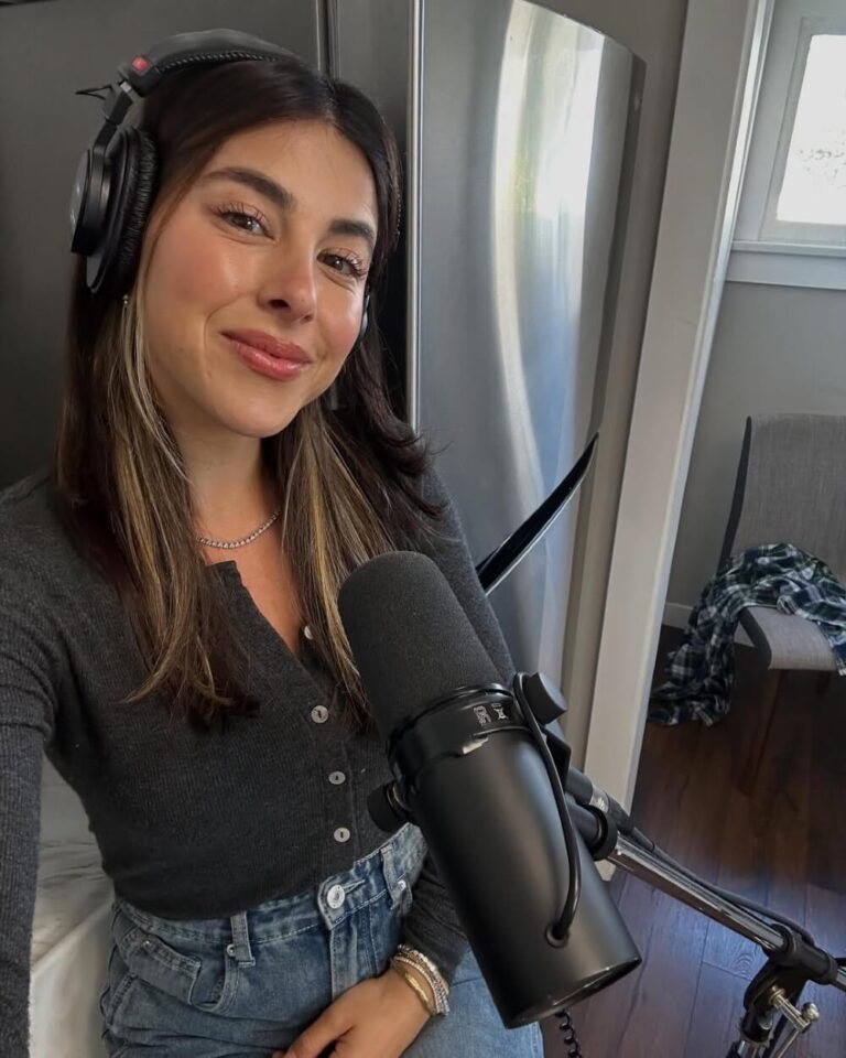 Daniella Monet pic