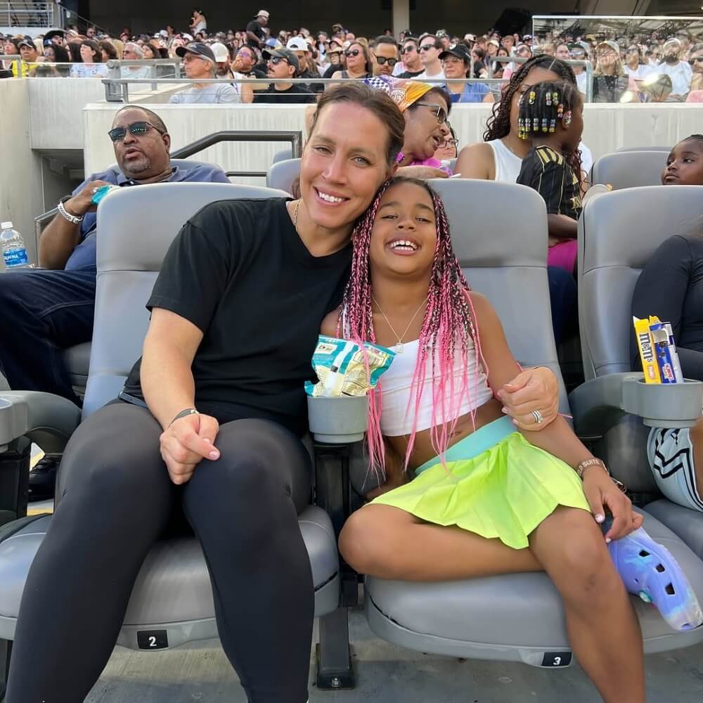 Lauren Holiday Children