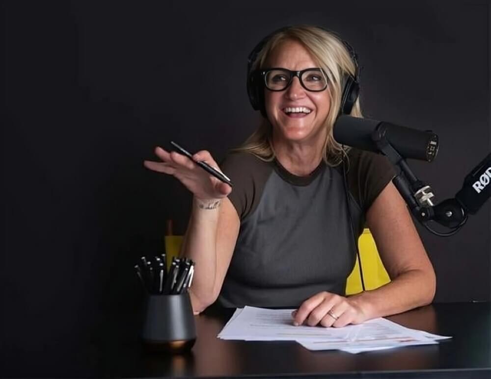 Mel Robbins Image