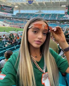 Woah Vicky Age, Husband, Parents, Net Worth, Height, Ethnicity