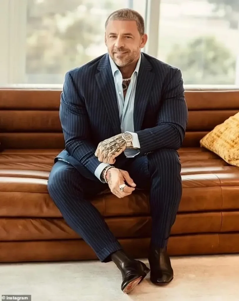 Thomas Connelly photo