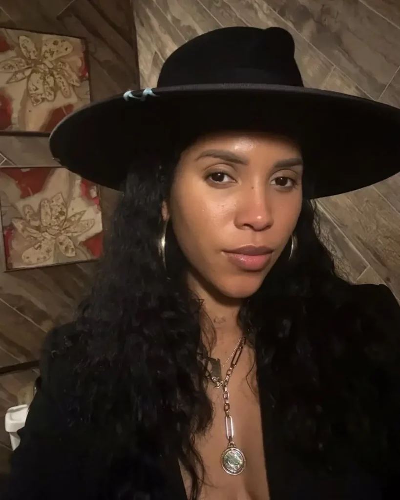 Jasmin Brown Picture