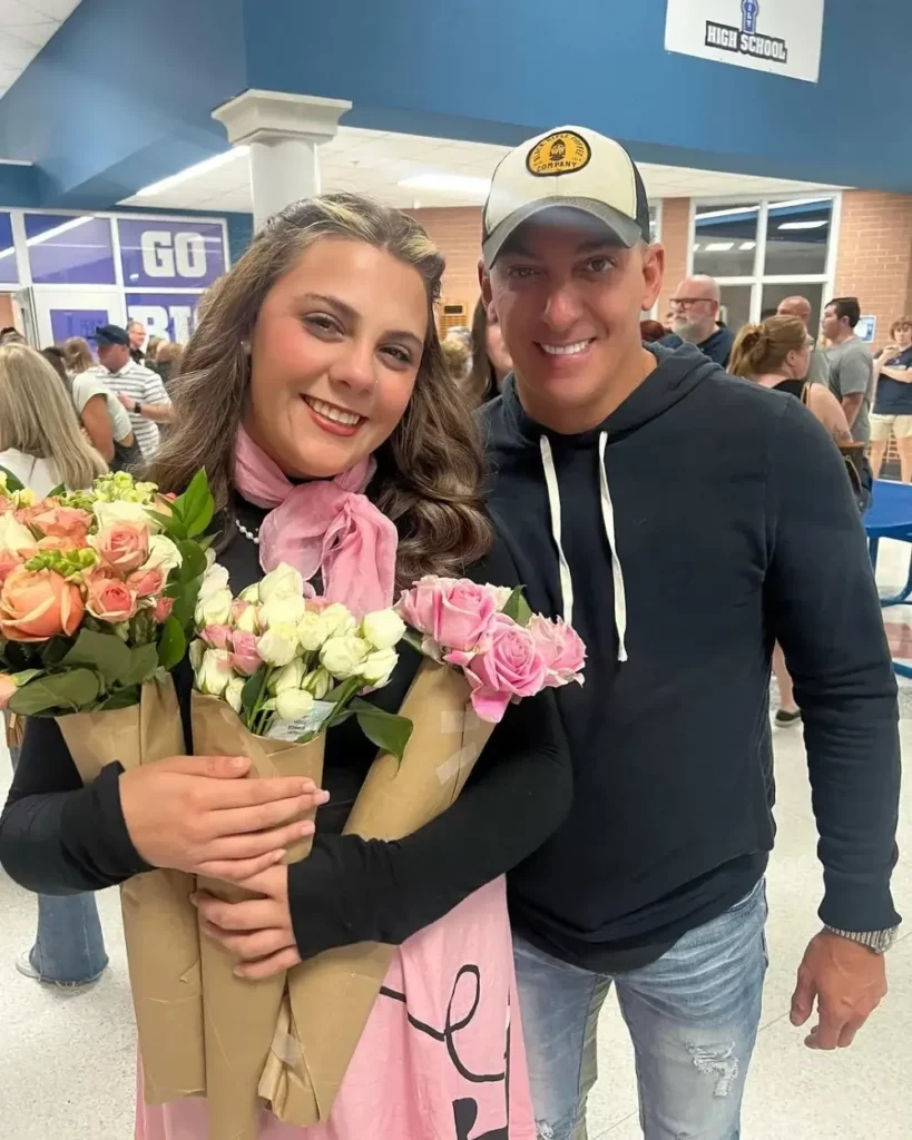 Trent Tomlinson Daughter