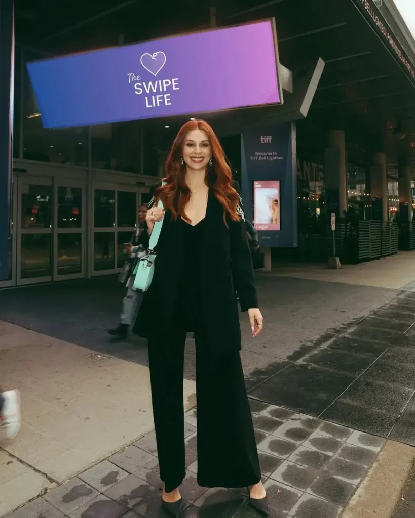 Charlotte Dobre image