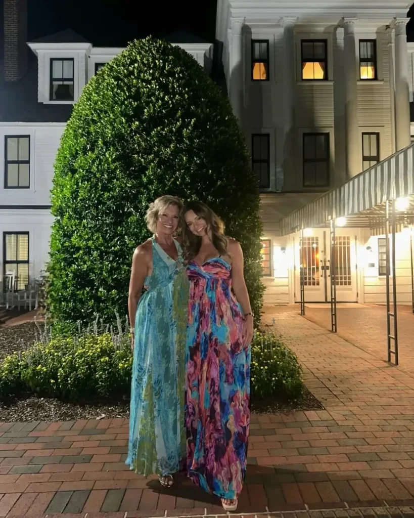 Hayley Caronia mother