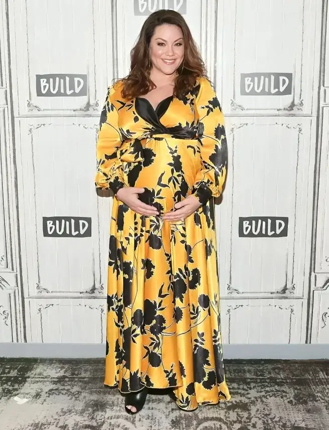 Katy Mixon picture