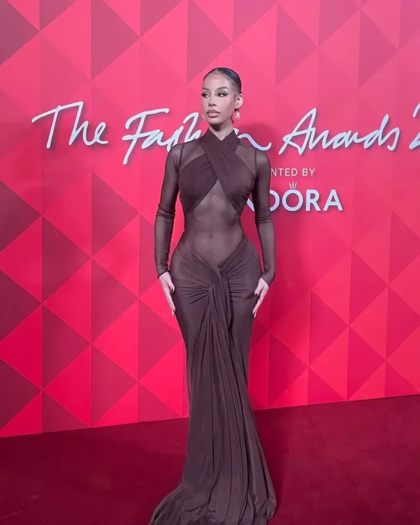 Nakita Johnson picture