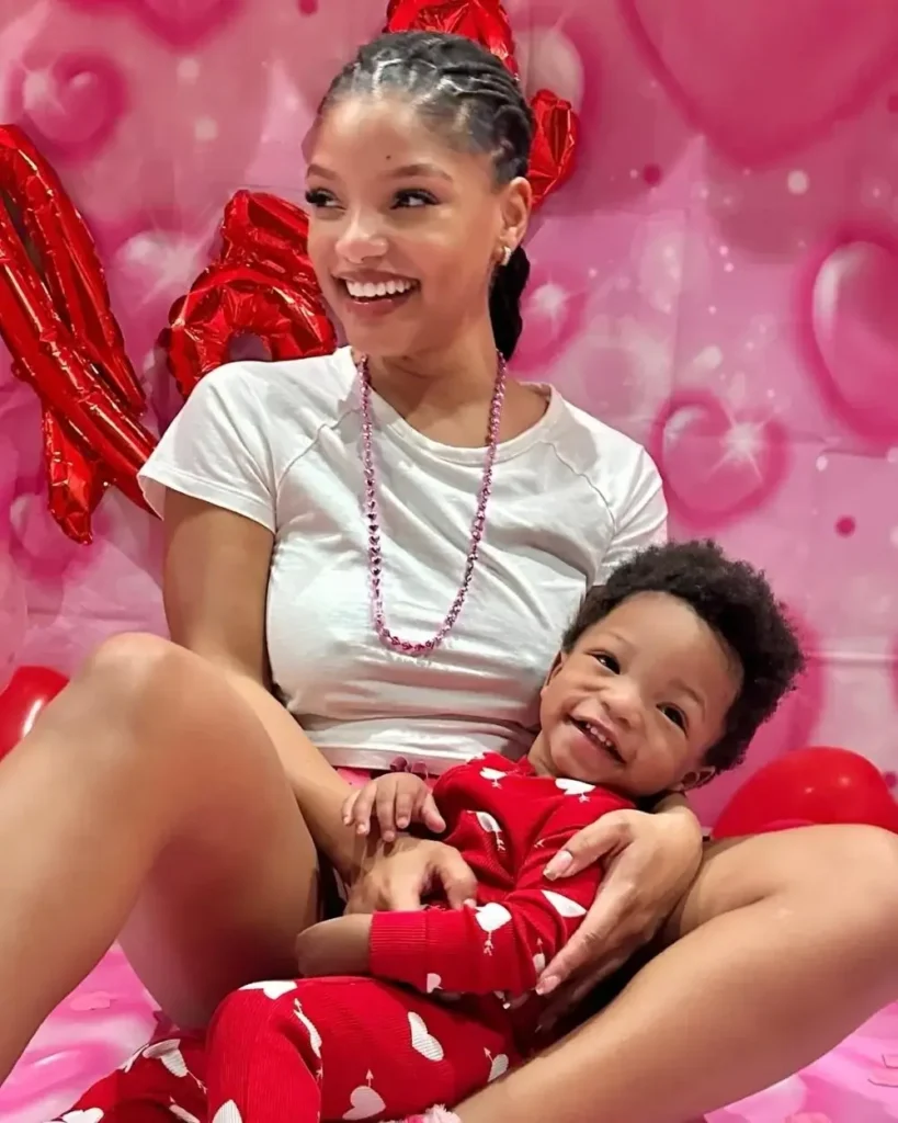 Halle Bailey Son