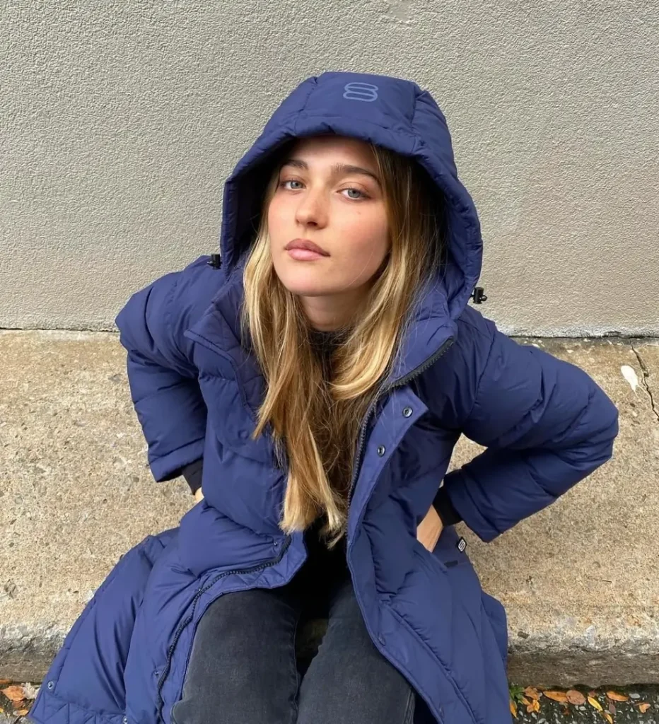 Eva Meloche pics