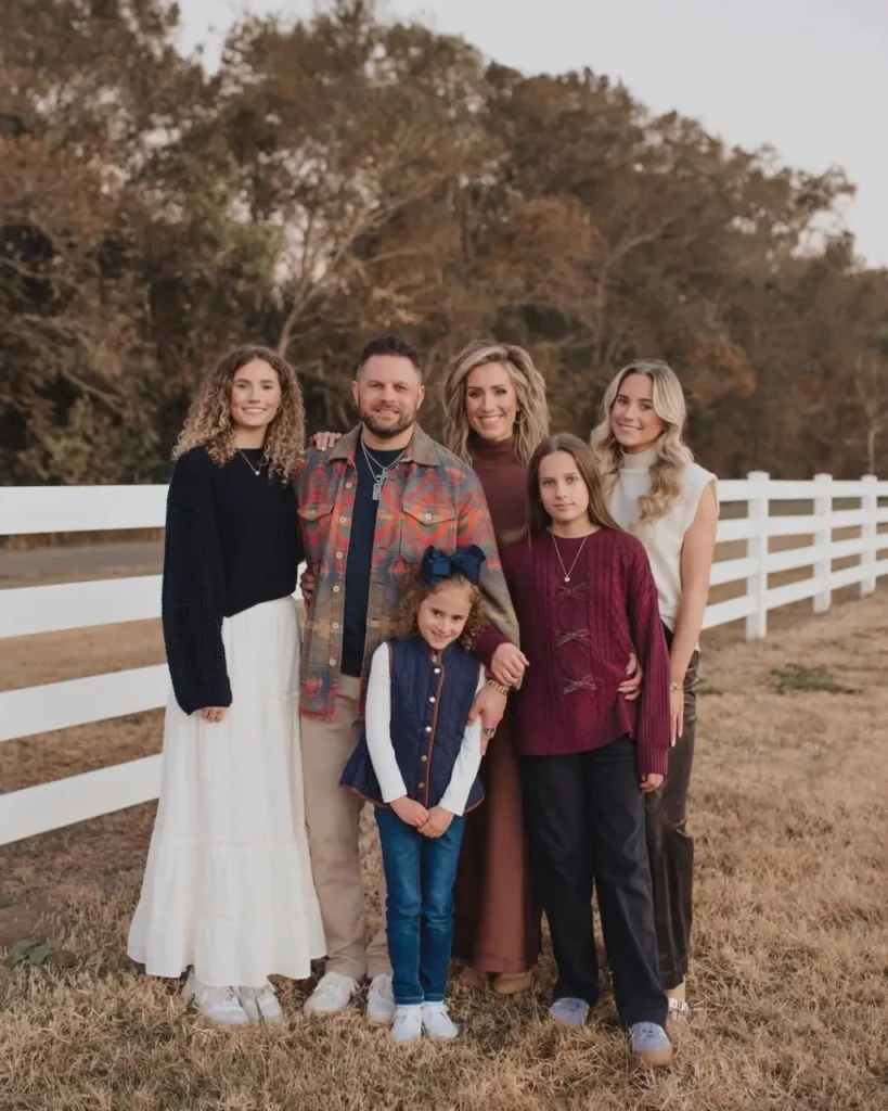 Jill Swaggart Bio, Age, Husband, Parents, Sister, Kids, Net Worth