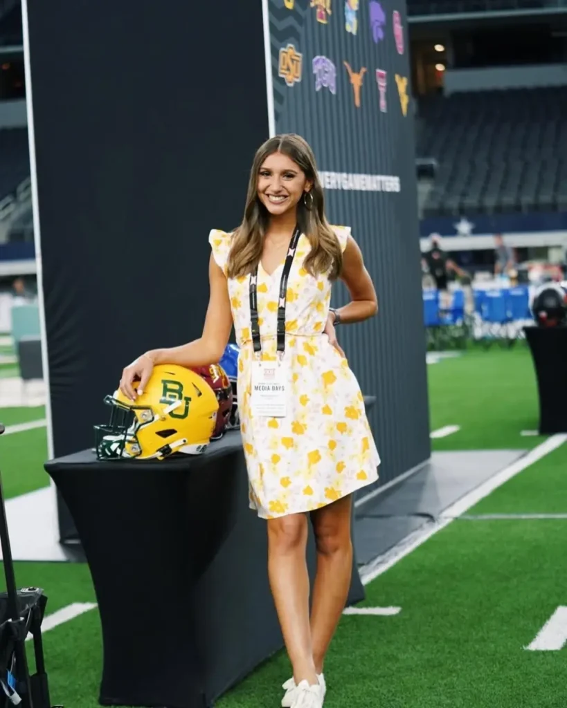 Niki Lattarulo height