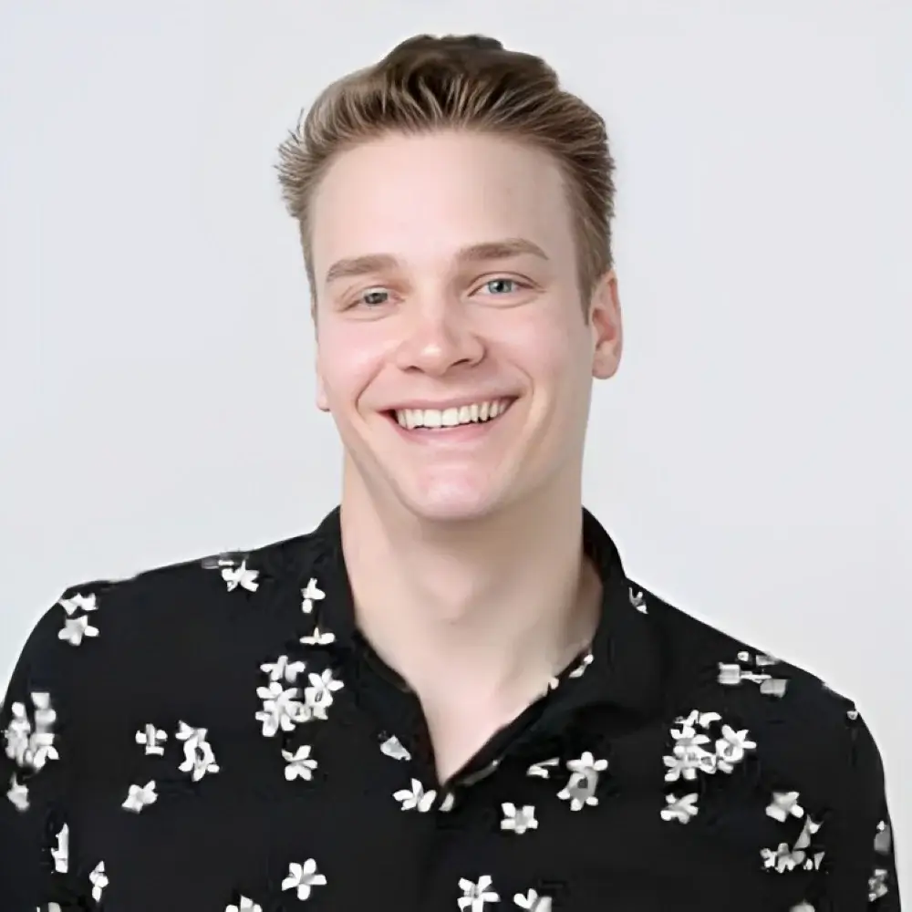 Tucker Reynolds Picture