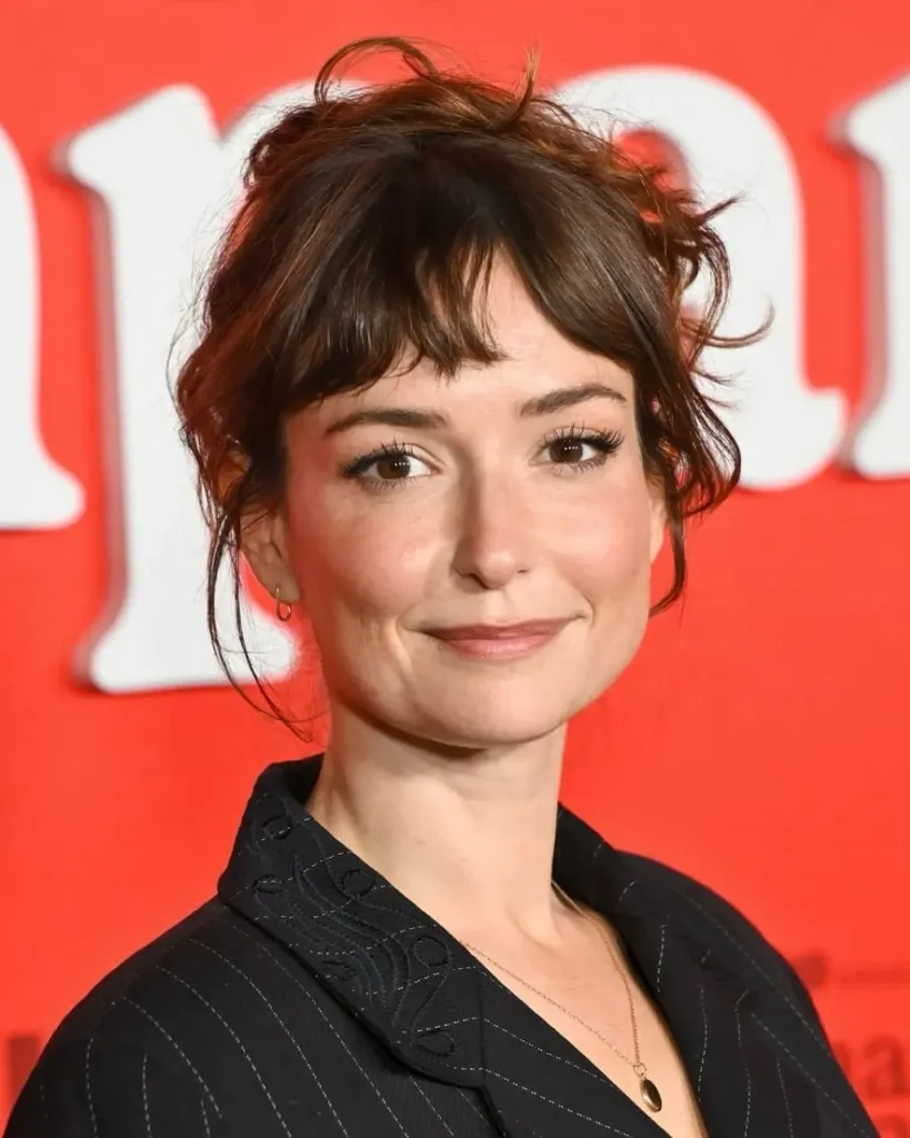 Milana Vayntrub image