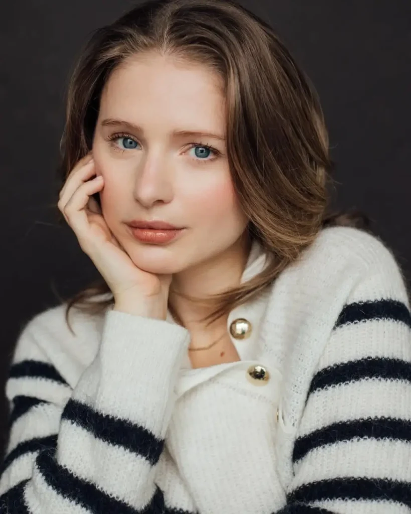 Alexandra Beaton