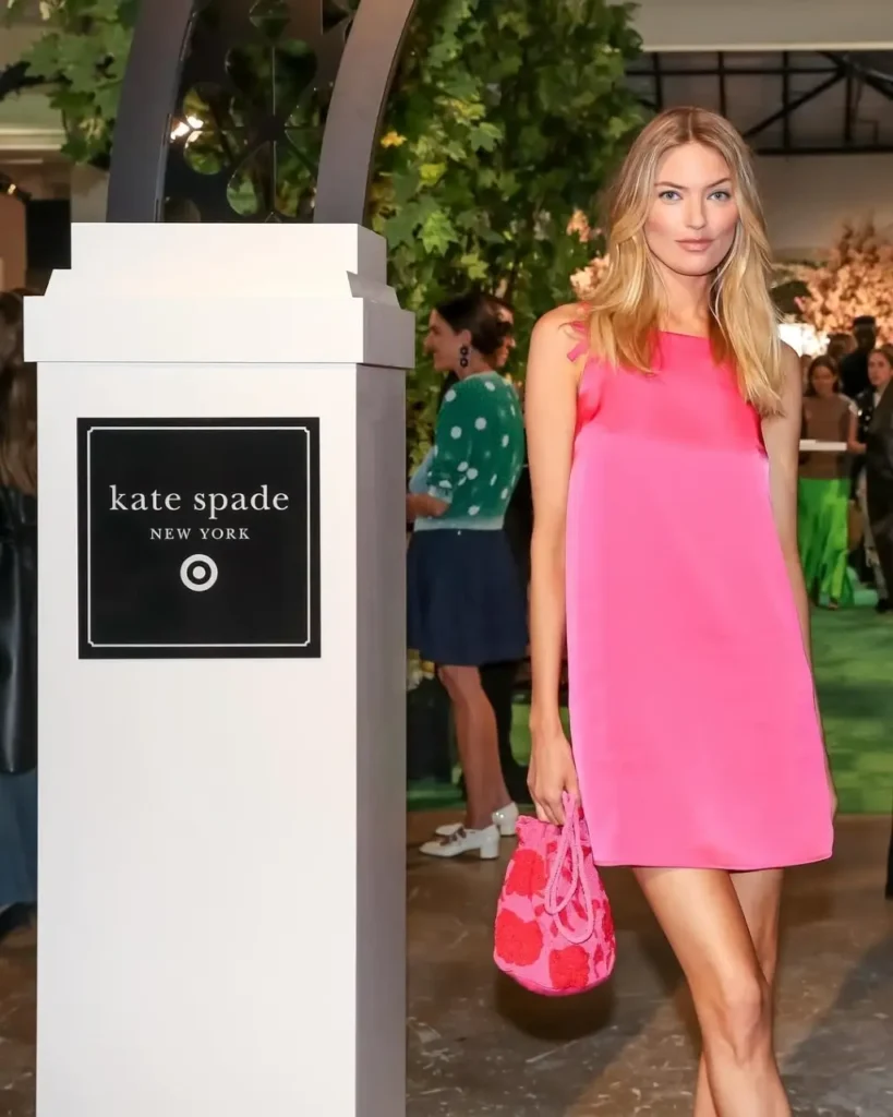 Martha Hunt model