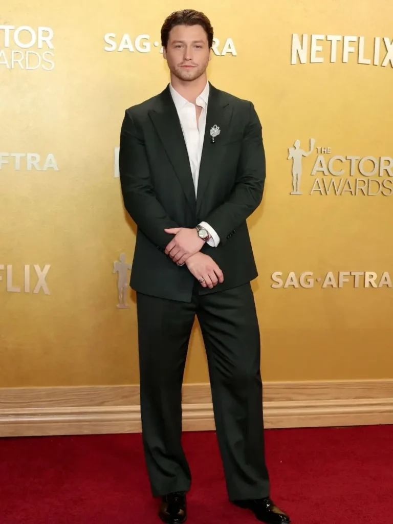 stephen-kalyn-age-wife-height-wiki-movies-ethnicity-parents
