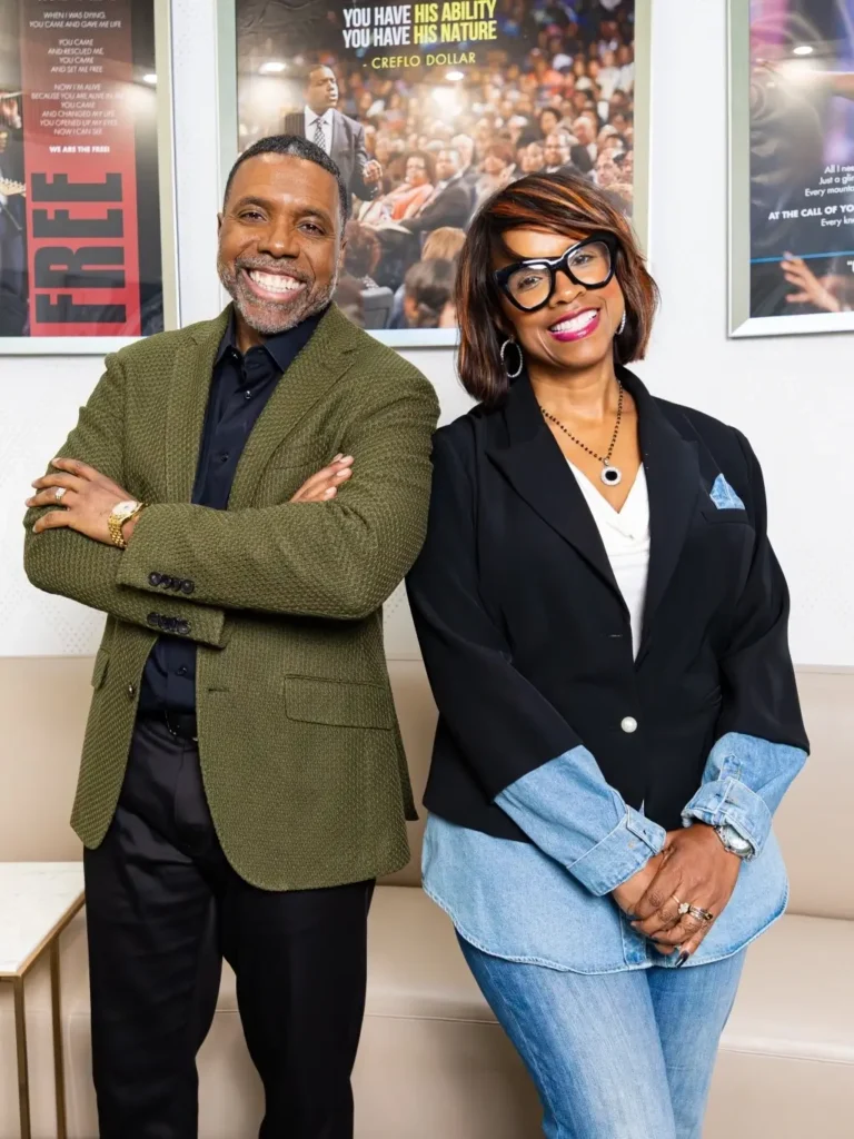Creflo Dollar wife