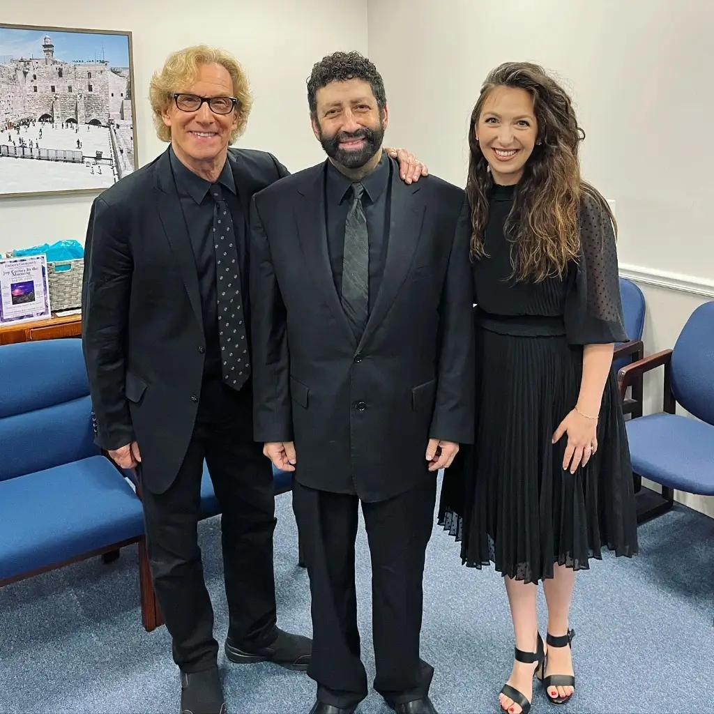 Jonathan Cahn